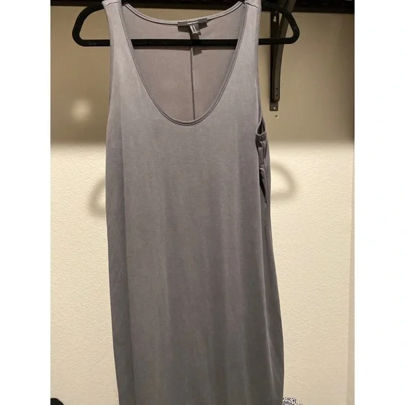 Forever 21 scoop neck grey short sleeve maxi slit dress